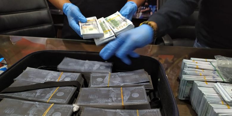 Serviços de limpeza de dinheiro negro - Laboratórios Anvir